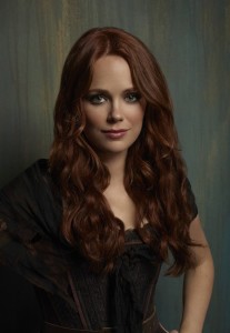 katia-winter-as-katrina-crane