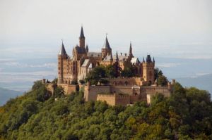 Burg Hohenzollern, Bisingen, Germania.